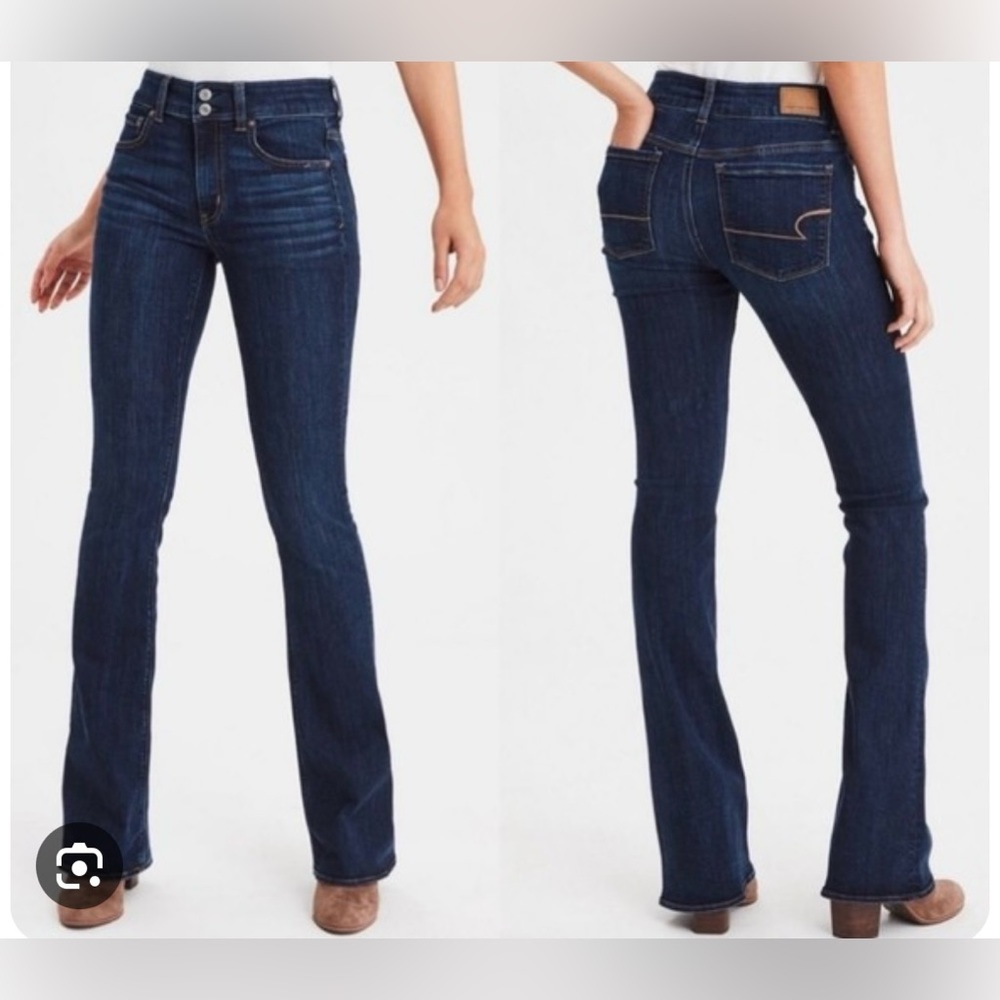AMERICAN EAGLE high rise Flare Artist Jeans